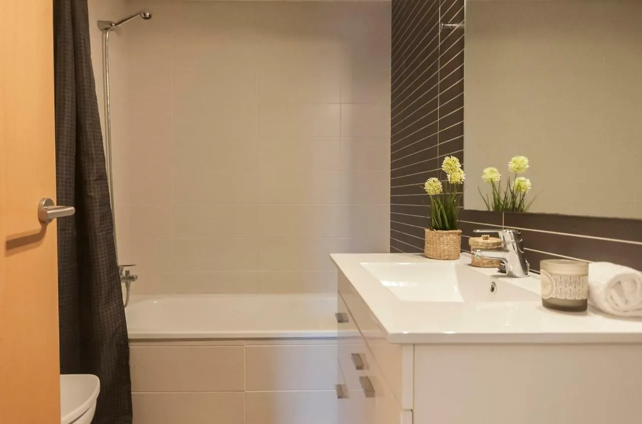 Lets Holidays Mediterranean Apartment 3 Minutes To The Beach 2 Тосса-де-Мар